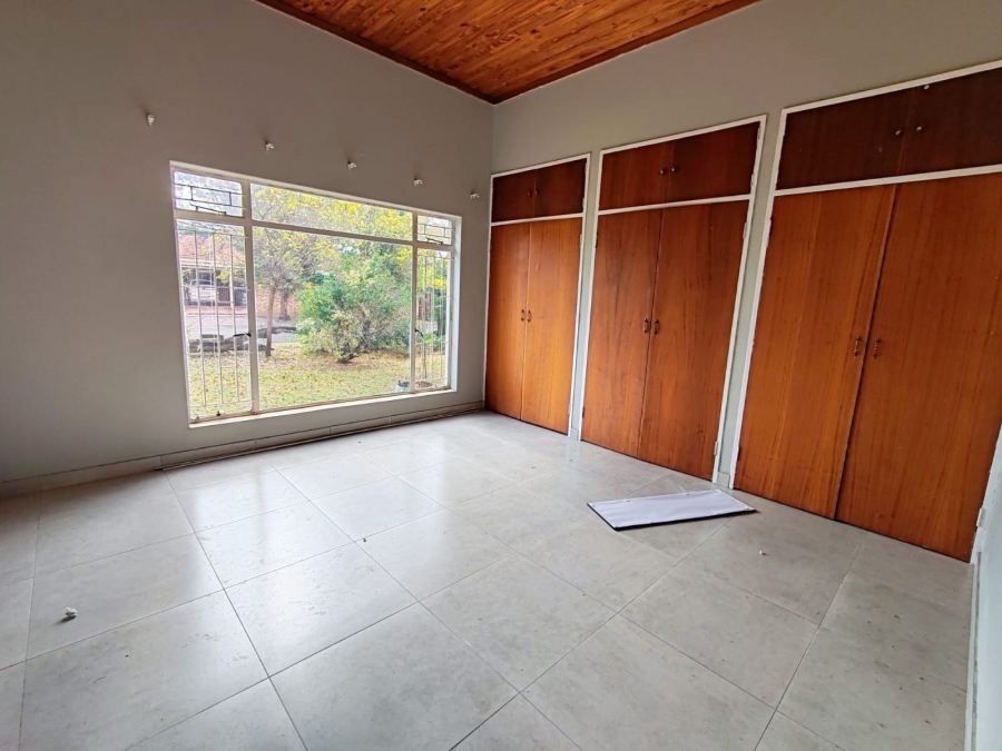 5 Bedroom Property for Sale in Miederpark North West